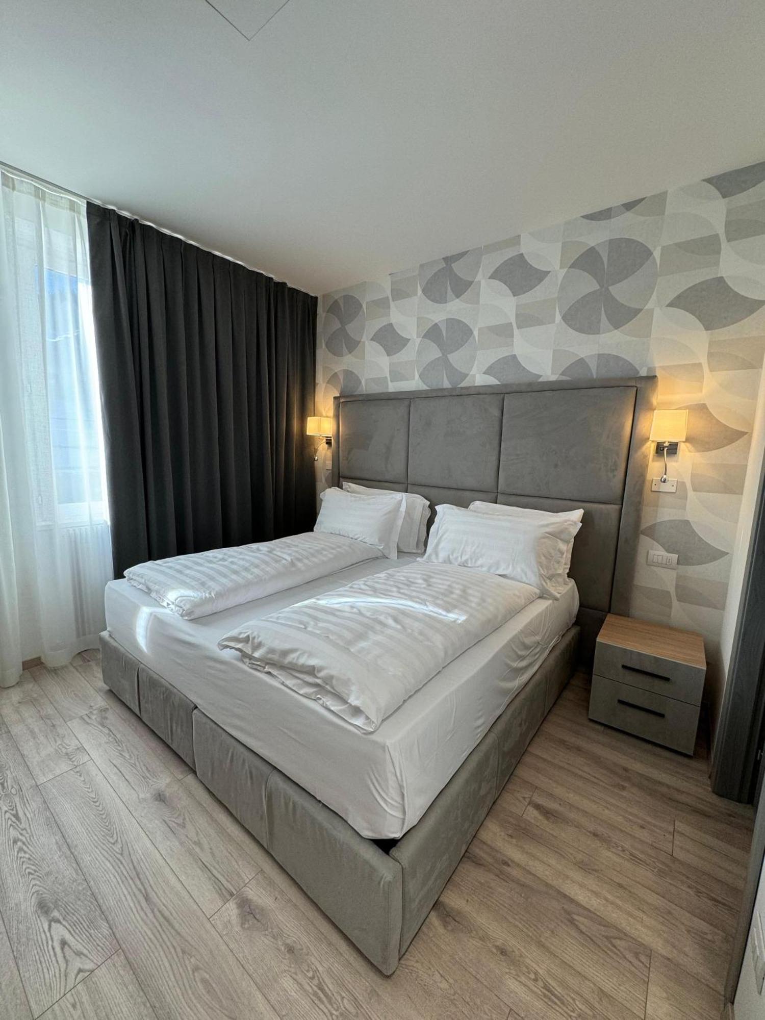 Hotel Rosengarten مادونا دي كامبيليو المظهر الخارجي الصورة