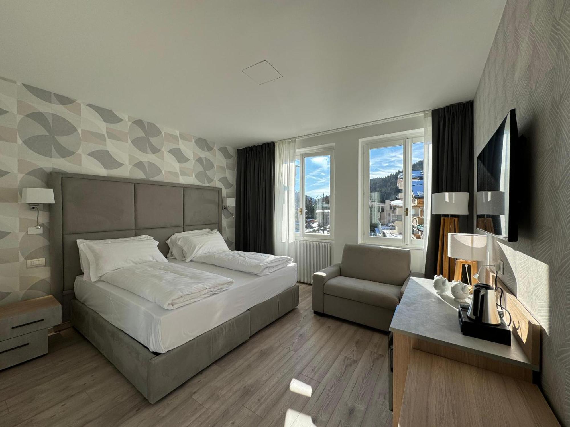 Hotel Rosengarten مادونا دي كامبيليو المظهر الخارجي الصورة