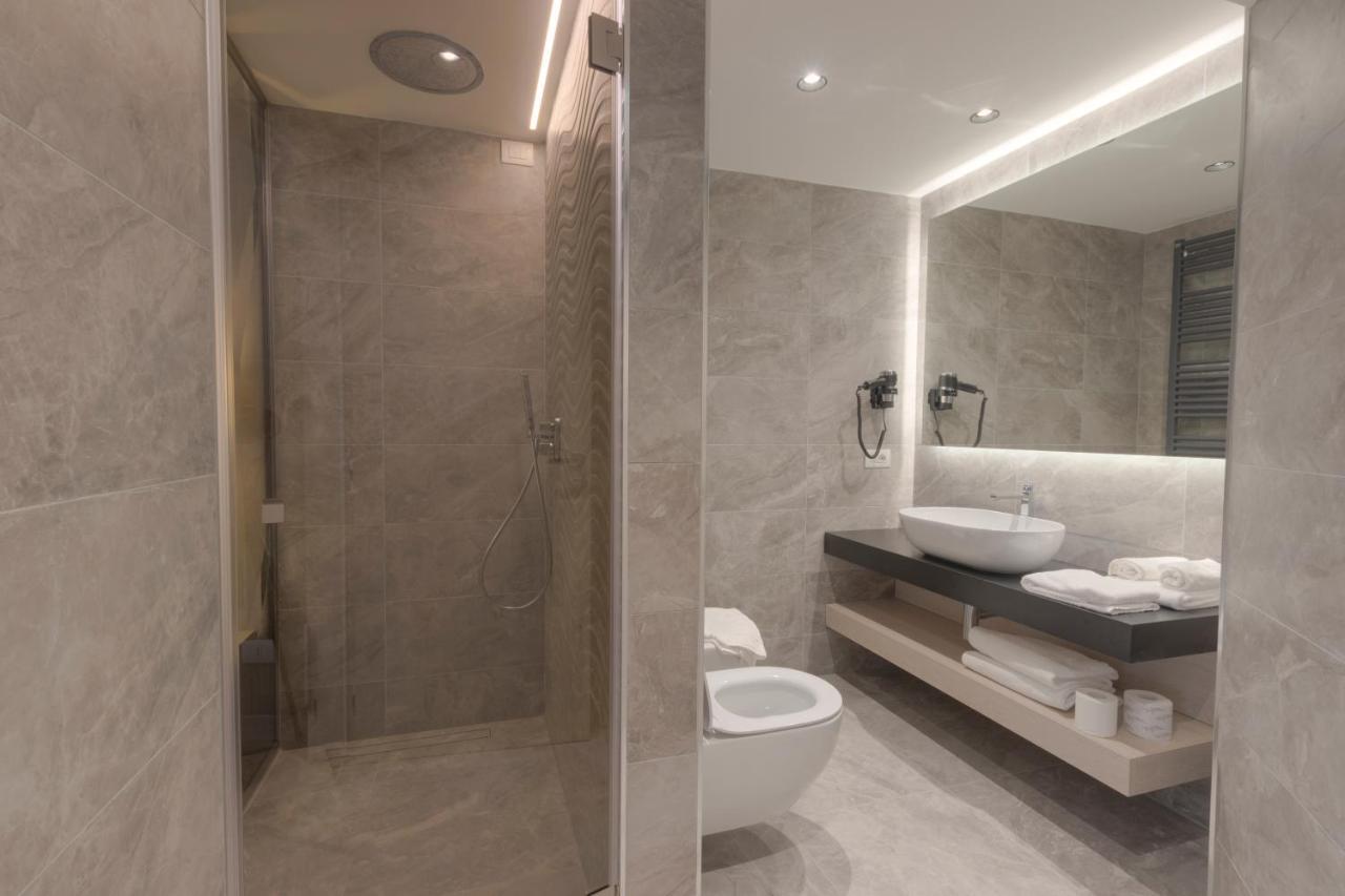 Hotel Rosengarten مادونا دي كامبيليو المظهر الخارجي الصورة
