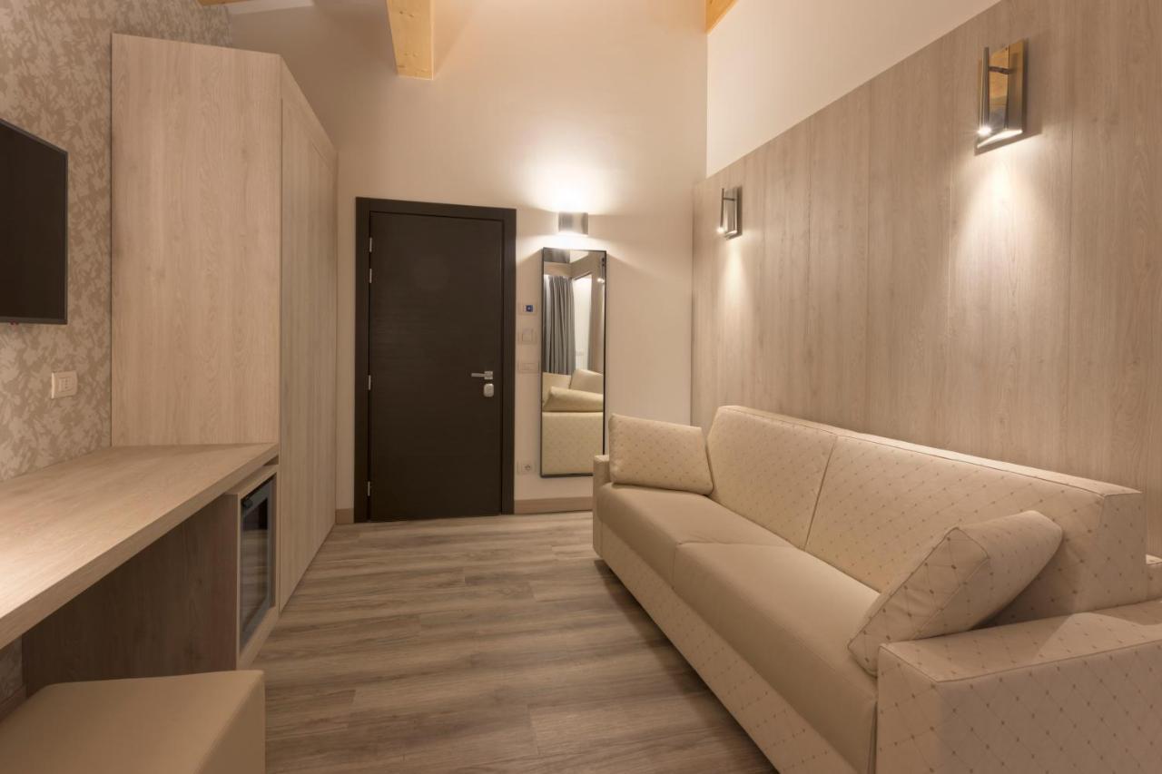 Hotel Rosengarten مادونا دي كامبيليو المظهر الخارجي الصورة