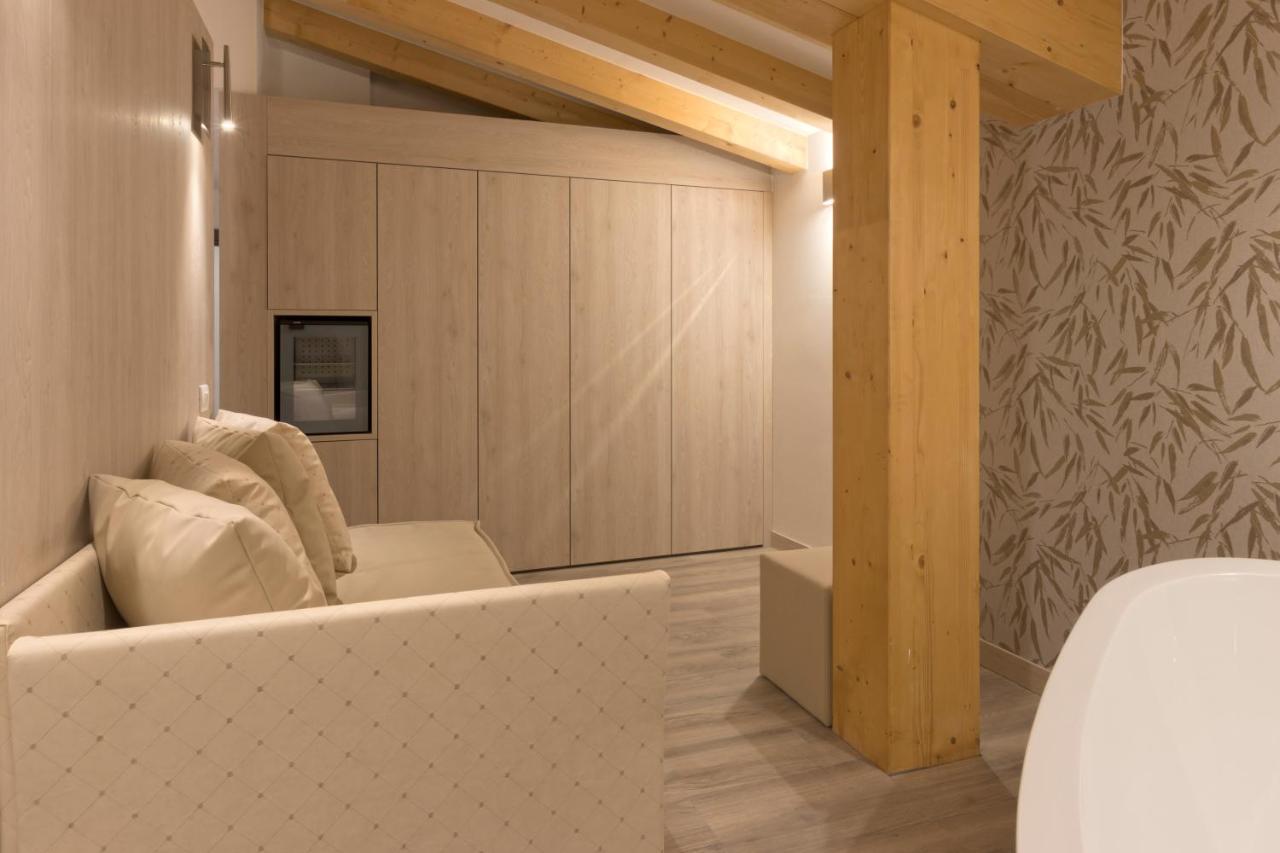 Hotel Rosengarten مادونا دي كامبيليو المظهر الخارجي الصورة
