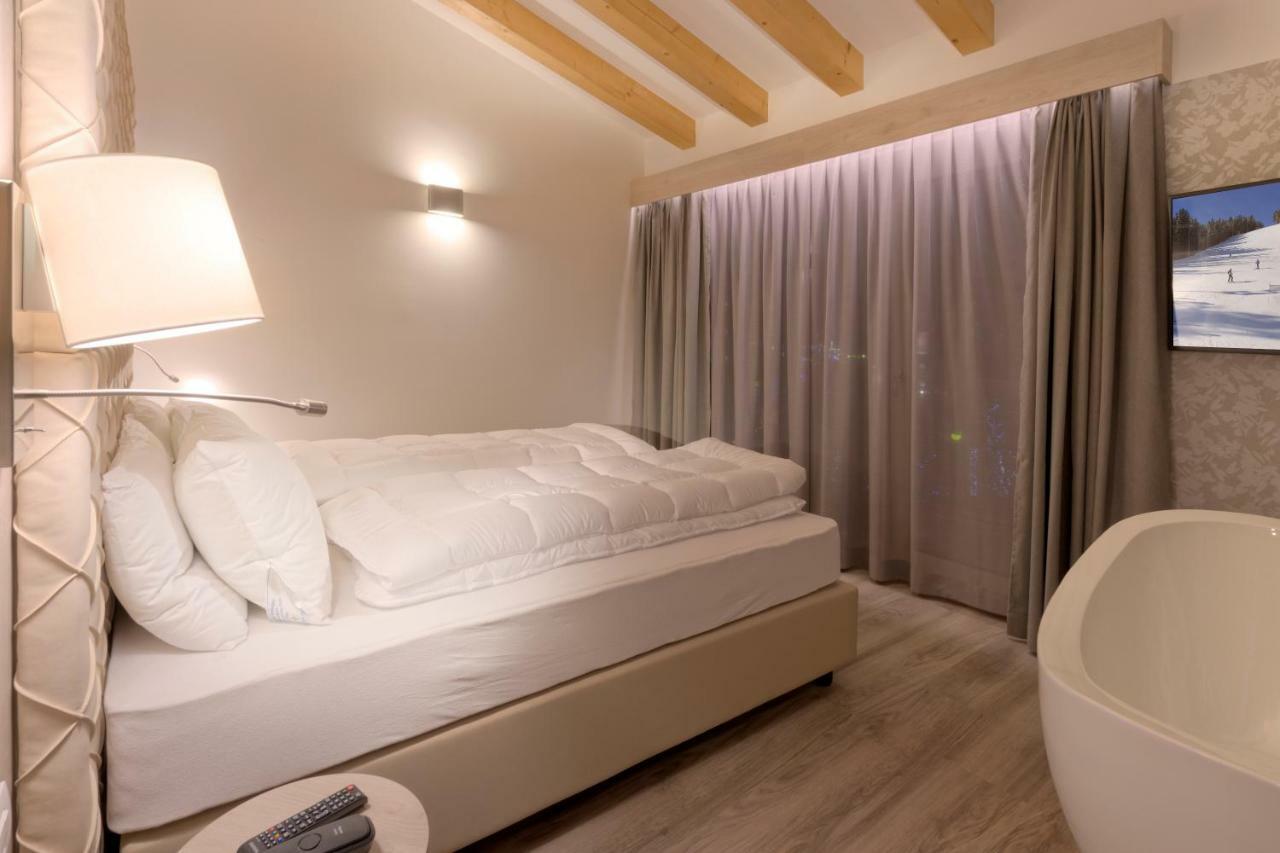 Hotel Rosengarten مادونا دي كامبيليو المظهر الخارجي الصورة